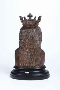 Busto di Santa. Legno scolpito. Base il legno tornito ed ebanizzato (non coeva). Scultore d�oltralpe, Francia o Fiandre XVI secolo  - Asta Scultura - Associazione Nazionale - Case d'Asta italiane