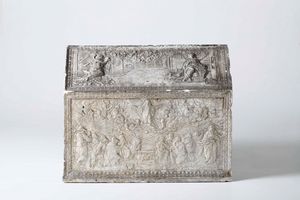 Modello di urna in gesso con raffigurazioni della vita della Vergine Maria di gusto rinascimentale. XIX secolo  - Asta Scultura - Associazione Nazionale - Case d'Asta italiane