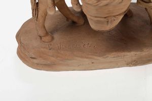 Giacomo Vaccaro, Caltagirone, fine XIX secolo) Contadini su asino con ceste di frutta  - Asta Scultura - Associazione Nazionale - Case d'Asta italiane