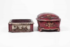Due scatole diverse in legno laccato. XIX secolo  - Asta Scultura - Associazione Nazionale - Case d'Asta italiane
