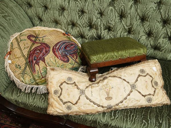 Lotto di complementi d'arredo  - Asta Arredi e dipinti da un antico palazzo marchigiano - Associazione Nazionale - Case d'Asta italiane