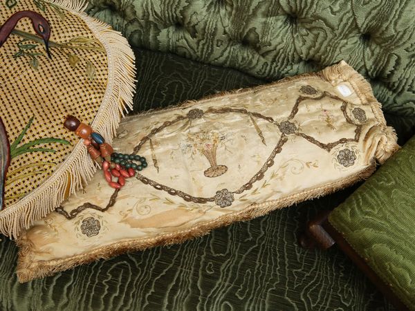 Lotto di complementi d'arredo  - Asta Arredi e dipinti da un antico palazzo marchigiano - Associazione Nazionale - Case d'Asta italiane