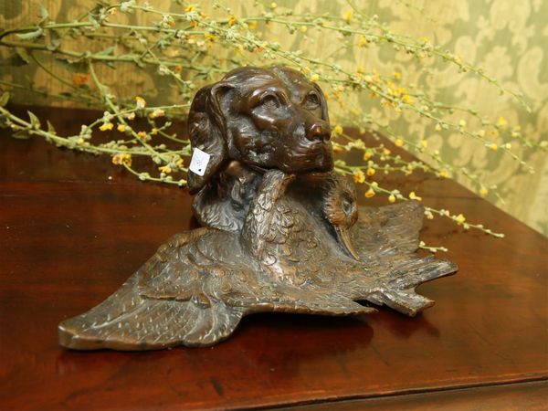 Calamaio in bronzo di gusto venatorio  - Asta Arredi e dipinti da un antico palazzo marchigiano - Associazione Nazionale - Case d'Asta italiane