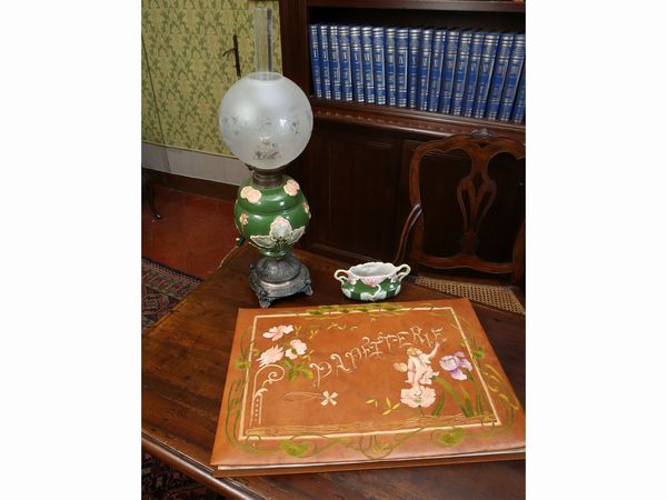 Lotto di curiosit� da scrivania  - Asta Arredi e dipinti da un antico palazzo marchigiano - Associazione Nazionale - Case d'Asta italiane