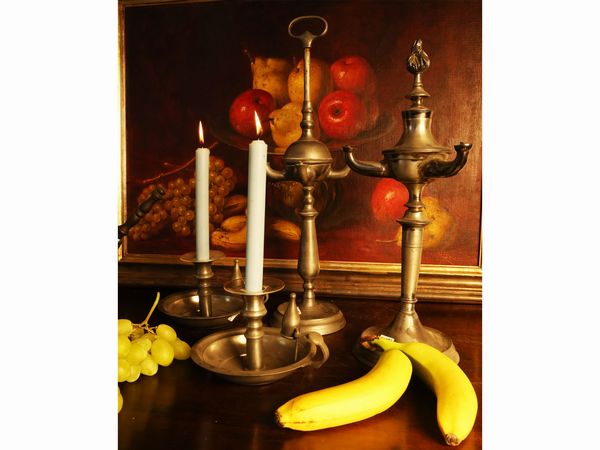 Lotto di curiosit� in peltro  - Asta Arredi e dipinti da un antico palazzo marchigiano - Associazione Nazionale - Case d'Asta italiane