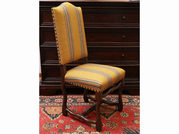 Serie di sei sedie in noce  - Asta Arredi e dipinti da un antico palazzo marchigiano - Associazione Nazionale - Case d'Asta italiane