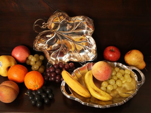 Due cestini in metallo argentato  - Asta Arredi e dipinti da un antico palazzo marchigiano - Associazione Nazionale - Case d'Asta italiane