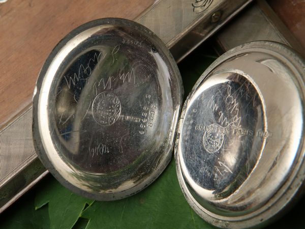 Lotto di curiost� da scrivania  - Asta Arredi e dipinti da un antico palazzo marchigiano - Associazione Nazionale - Case d'Asta italiane