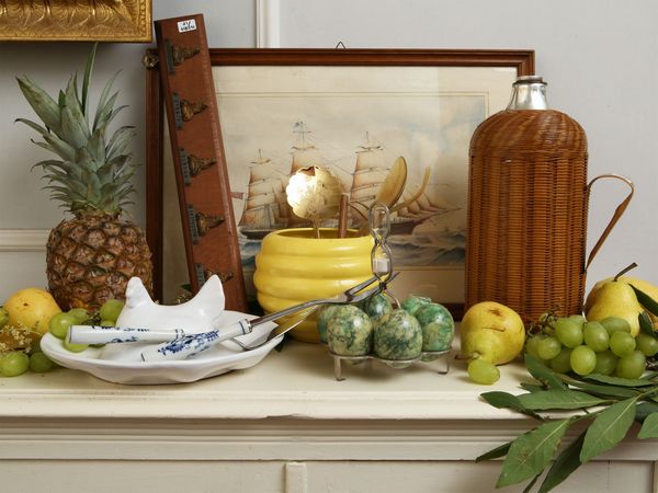 Lotto di curiosit� per la tavola e cucina  - Asta Arredi e dipinti da un antico palazzo marchigiano - Associazione Nazionale - Case d'Asta italiane