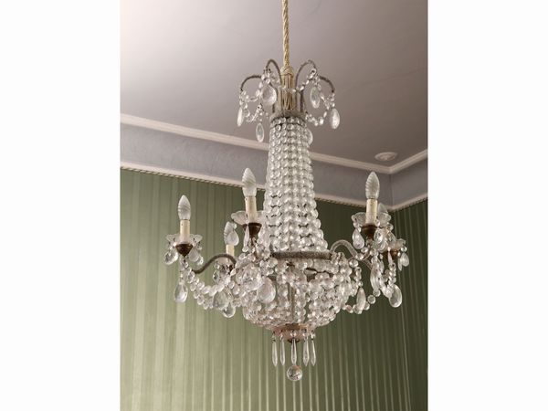 Piccolo lampadario a paniere in metallo, vetro e cristallo  - Asta Arredi e dipinti da un antico palazzo marchigiano - Associazione Nazionale - Case d'Asta italiane