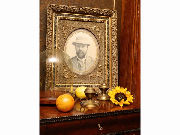 Curiosit� d'epoca  - Asta Arredi e dipinti da un antico palazzo marchigiano - Associazione Nazionale - Case d'Asta italiane