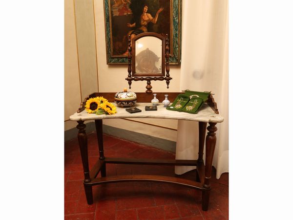 Toilette in noce  - Asta Arredi e dipinti da un antico palazzo marchigiano - Associazione Nazionale - Case d'Asta italiane