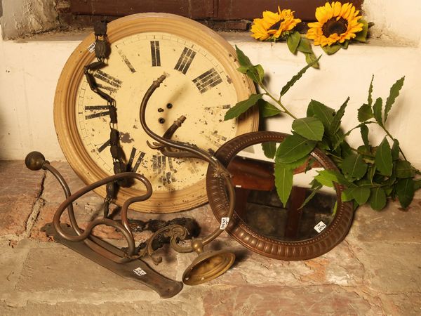 Lotto di curiosit� d'epoca  - Asta Arredi e dipinti da un antico palazzo marchigiano - Associazione Nazionale - Case d'Asta italiane