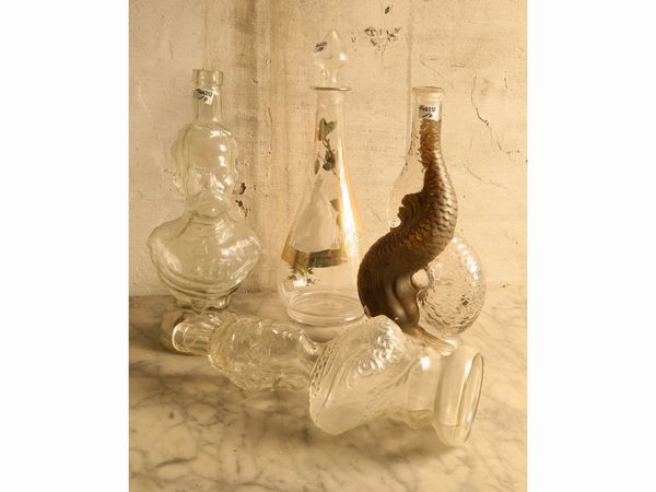 Miscellanea di curiosit� in vetro  - Asta Arredi e dipinti da un antico palazzo marchigiano - Associazione Nazionale - Case d'Asta italiane