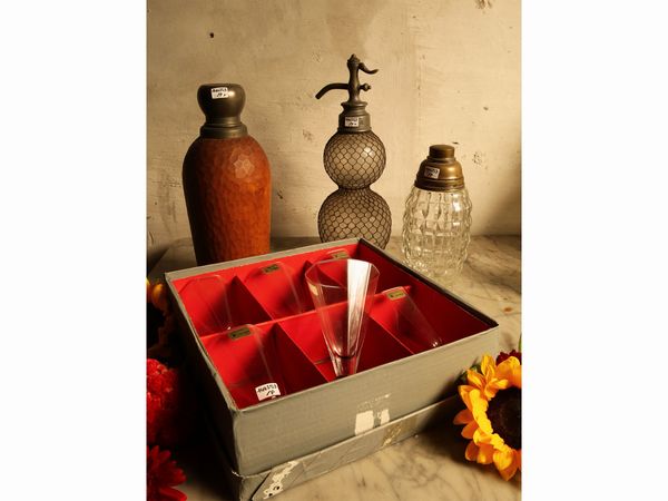 Accessori da aperitivo  - Asta Arredi e dipinti da un antico palazzo marchigiano - Associazione Nazionale - Case d'Asta italiane