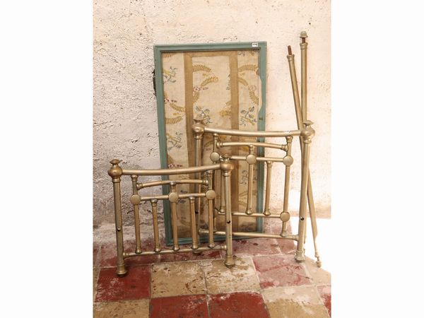 Lettino da bambino in ottone  - Asta Arredi e dipinti da un antico palazzo marchigiano - Associazione Nazionale - Case d'Asta italiane