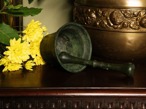Mortaio in bronzo  - Asta Arredi e dipinti da un antico palazzo marchigiano - Associazione Nazionale - Case d'Asta italiane