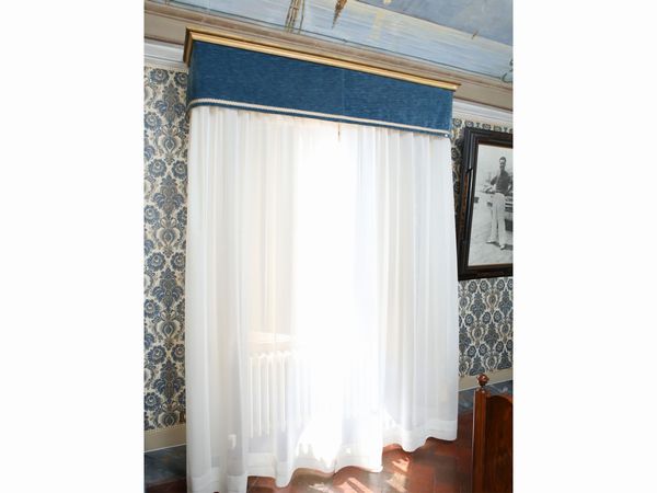 Lotto di tendaggi  - Asta Arredi e dipinti da un antico palazzo marchigiano - Associazione Nazionale - Case d'Asta italiane