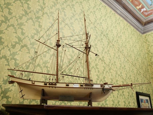 Modellino della Goletta di Baltimora Albatros  - Asta Arredi e dipinti da un antico palazzo marchigiano - Associazione Nazionale - Case d'Asta italiane