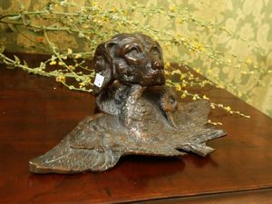 Calamaio in bronzo di gusto venatorio  - Asta Arredi e dipinti da un antico palazzo marchigiano - Associazione Nazionale - Case d'Asta italiane