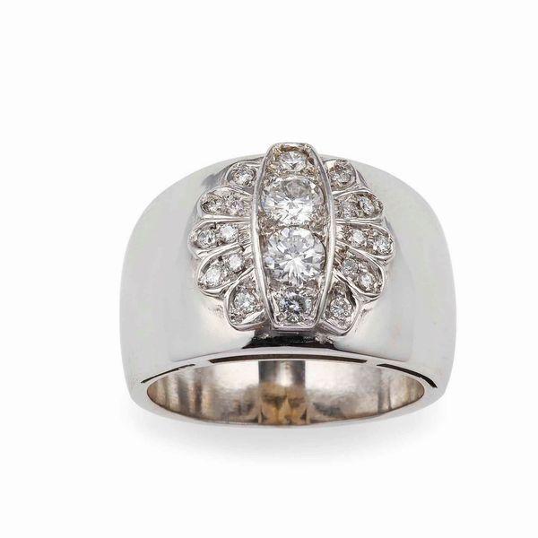 Anello a fascia con diamanti con piccoli diamanti taglio a brillante  - Asta Gioielli - Associazione Nazionale - Case d'Asta italiane