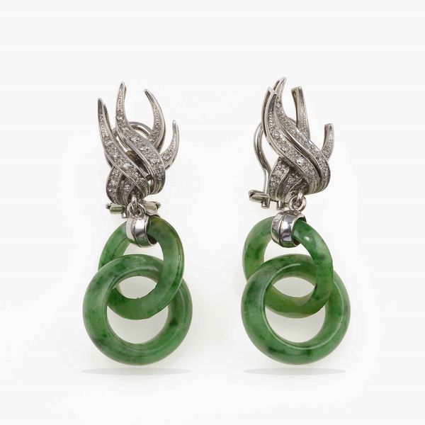 Orecchini pendenti con giada e diamanti  - Asta Gioielli - Associazione Nazionale - Case d'Asta italiane