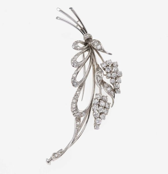 Spilla con diamanti  - Asta Gioielli - Associazione Nazionale - Case d'Asta italiane