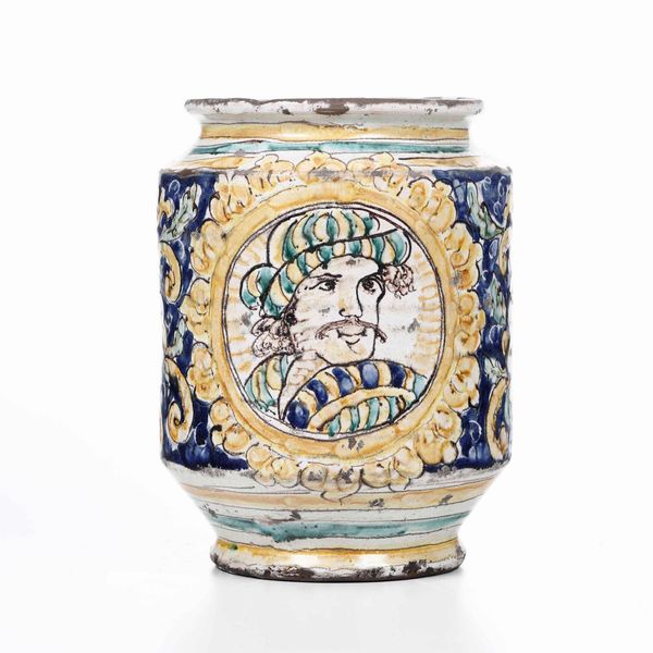 Albarello  <BR>Sicilia, Caltagirone, XX secolo (?)  - Asta Maioliche, Porcellane e Vetri - Associazione Nazionale - Case d'Asta italiane