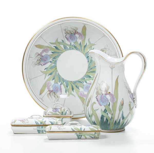 Servizio da toilette<BR>Boemia, Manifattura Pirken Hammer, 1900 circa  - Asta Maioliche, Porcellane e Vetri - Associazione Nazionale - Case d'Asta italiane