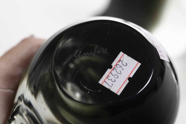 Tre figurine di gallo, gallina e pulcino<BR>Murano, Manifattura Cenedese, XX secolo  - Asta Maioliche, Porcellane e Vetri - Associazione Nazionale - Case d'Asta italiane