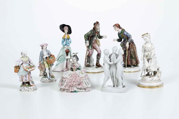 Coppia di vasi<BR>Italia, alla maniera di Doccia della fine del 700, XX secolo  - Asta Maioliche, Porcellane e Vetri - Associazione Nazionale - Case d'Asta italiane