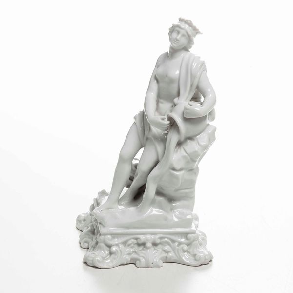 Figurina raffigurante Dea dellAcqua<BR>Doccia, Manifattura Ginori (?), XX secolo  - Asta Maioliche, Porcellane e Vetri - Associazione Nazionale - Case d'Asta italiane
