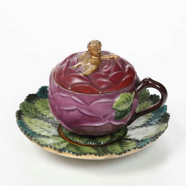 Tazza con coperchio e piattino, Vienna, XIX secolo  - Asta Maioliche, Porcellane e Vetri - Associazione Nazionale - Case d'Asta italiane