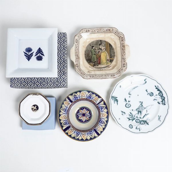 Lotto con diverse ceramiche, XX secolo  - Asta Maioliche, Porcellane e Vetri - Associazione Nazionale - Case d'Asta italiane