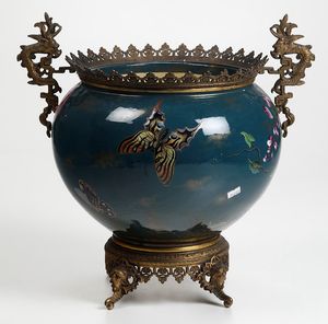 Cachepot<BR>Probabilmente Francia, inizio del XX secolo  - Asta Maioliche, Porcellane e Vetri - Associazione Nazionale - Case d'Asta italiane