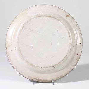 Grande piatto Cerreto Sannita (Benevento), fine del XVIII-inizio del XIX secolo  - Asta Maioliche, Porcellane e Vetri - Associazione Nazionale - Case d'Asta italiane
