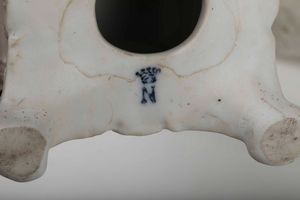 Centrotavola<BR>Fine del XIX secolo  - Asta Maioliche, Porcellane e Vetri - Associazione Nazionale - Case d'Asta italiane