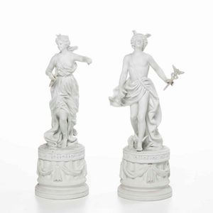 Coppia di figurine Diana e Mercurio<BR>Francia, XX secolo  - Asta Maioliche, Porcellane e Vetri - Associazione Nazionale - Case d'Asta italiane
