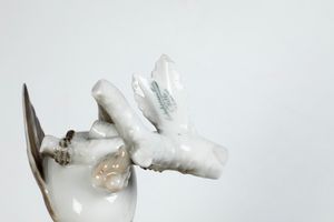 Figurina di uccellino<BR>Germania, Selb, Manifattura di Hutschenreuther, XX secolo  - Asta Maioliche, Porcellane e Vetri - Associazione Nazionale - Case d'Asta italiane