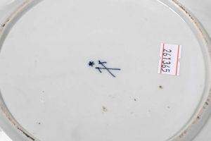 Piatto<BR>Meissen, XIX secolo  - Asta Maioliche, Porcellane e Vetri - Associazione Nazionale - Case d'Asta italiane