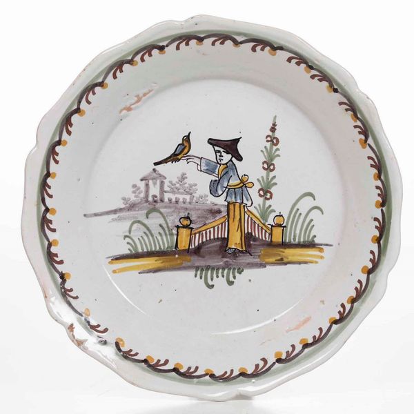 Piatto con cinese<BR>Francia, Manifattura di Nevers, XVIII secolo  - Asta Bacili da barbiere, bacinelle e fioriere in maiolica francese da collezione - Associazione Nazionale - Case d'Asta italiane