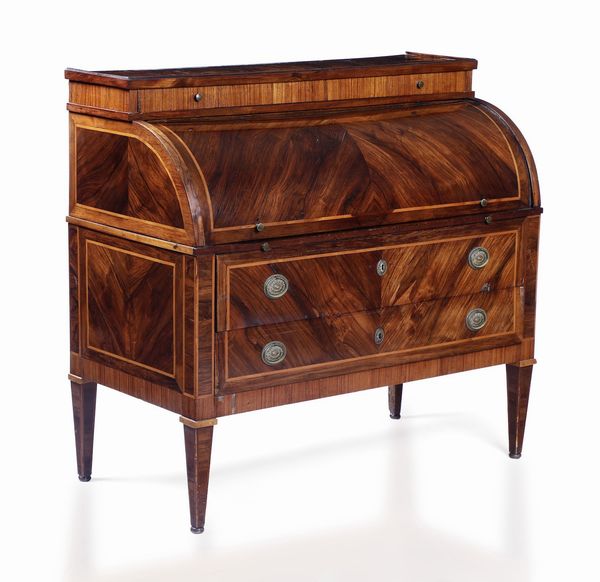 Bureau a rullo interamente lastronato ed intarsiato, fine XVIII secolo  - Asta Antiquariato Settembre - Associazione Nazionale - Case d'Asta italiane