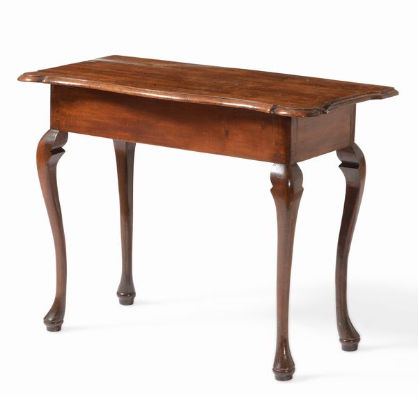 Tavolo da parete in noce, XVIII secolo  - Asta Antiquariato Settembre - Associazione Nazionale - Case d'Asta italiane