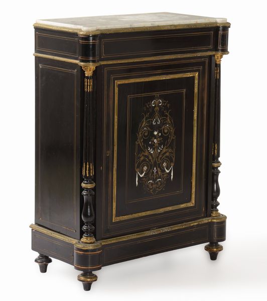 Credenza Napoleone III in legno ebanizzato e decoro in bronzo e metallo dorato di gusto Boulle, Francia XIX secolo  - Asta Antiquariato Settembre - Associazione Nazionale - Case d'Asta italiane