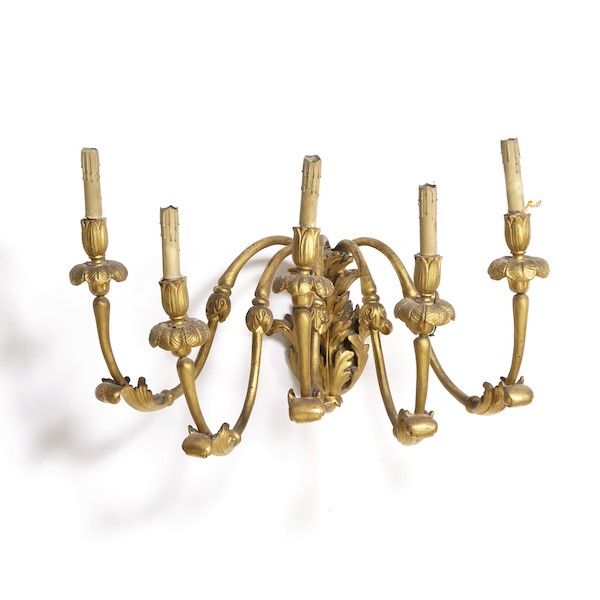 Applique a 5 luci in legno dorato  - Asta Antiquariato Settembre - Associazione Nazionale - Case d'Asta italiane