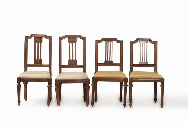 Due coppie di sedie in stile Luigi XVI  - Asta Antiquariato Settembre - Associazione Nazionale - Case d'Asta italiane