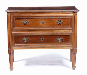 Coppia di piccoli com� a due cassetti, Piemonte XVIII secolo  - Asta Antiquariato Settembre - Associazione Nazionale - Case d'Asta italiane