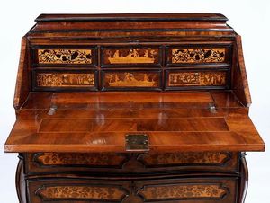 Ribalta lastronata in radica. Lombardia, XVIII secolo  - Asta Antiquariato Settembre - Associazione Nazionale - Case d'Asta italiane