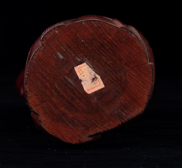 Figura in legno raffigurante Guanyin, Cina, XX secolo  - Asta Arte Orientale   - Associazione Nazionale - Case d'Asta italiane