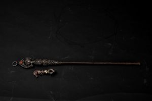 Strumenti rituali in argento e pietre dure, Tibet, XIX secolo  - Asta Arte Orientale   - Associazione Nazionale - Case d'Asta italiane